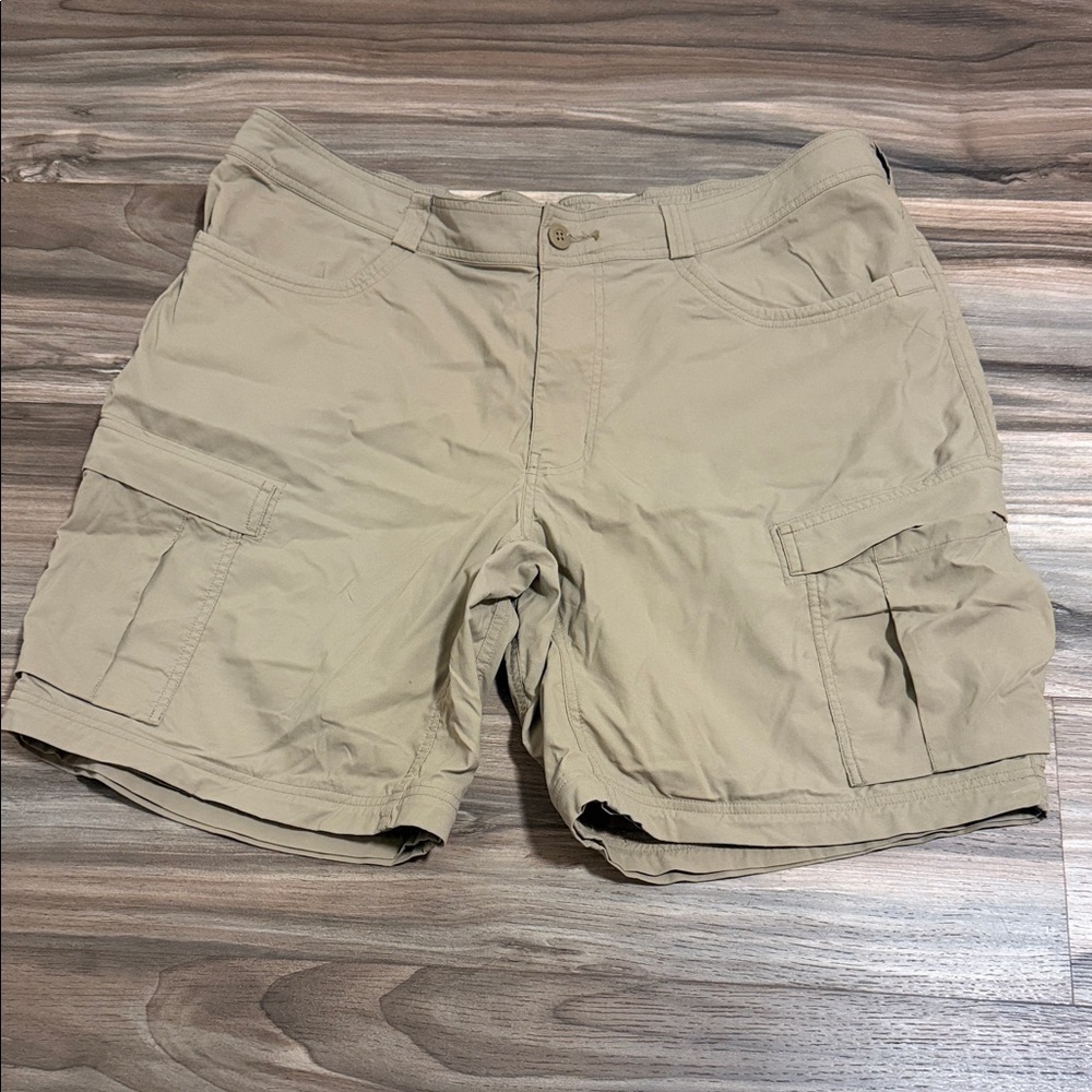 REI Co-op Men’s Sahara Cargo Hiking Shorts Nylon Tan Lightweight Men’s 42”